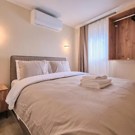 House Kadikoey Апартаменты *